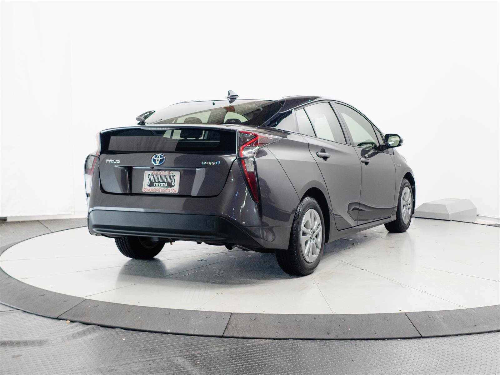 Used 2016 Toyota Prius Two FWD image 10