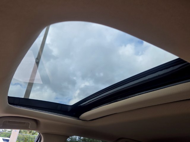 Certified 2025 Acura TLX w/ Technology Package FWD image 17