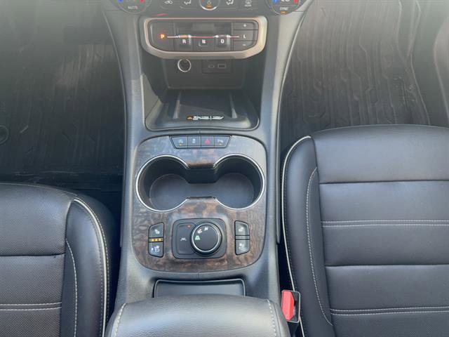 Used 2020 GMC Acadia Denali image 12