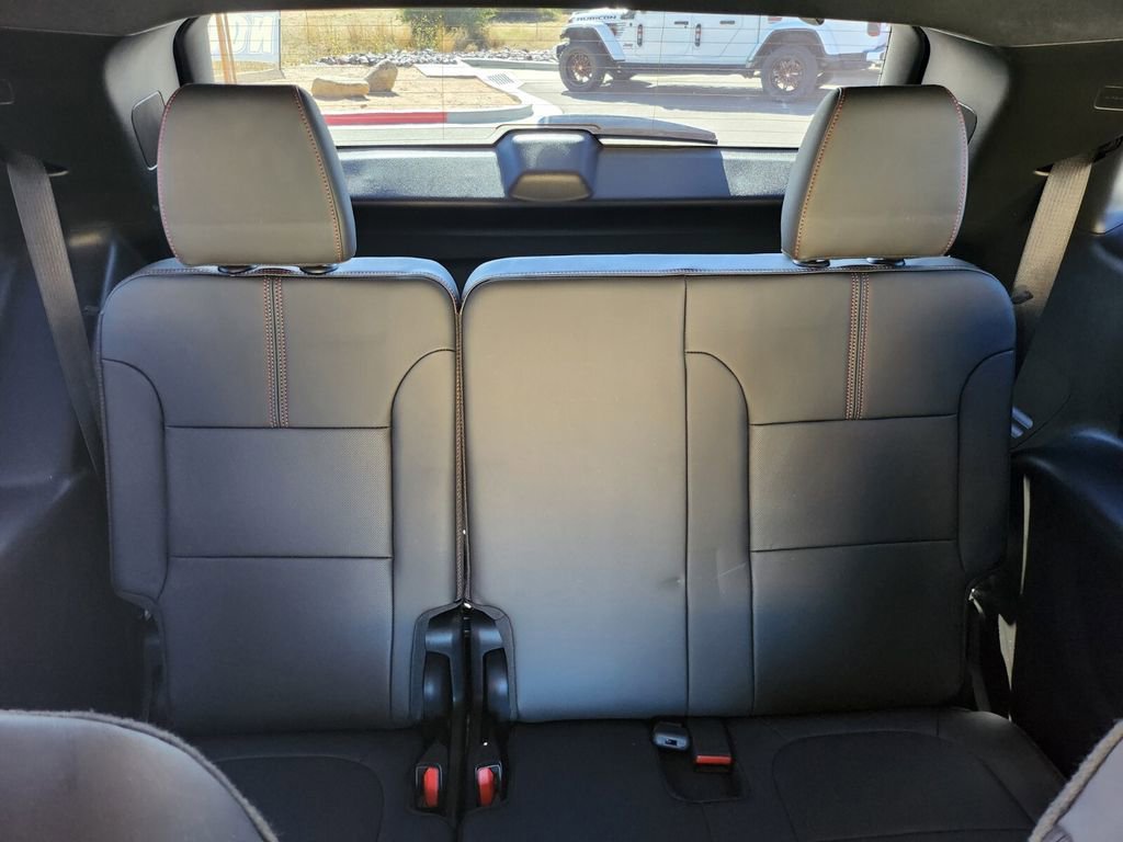 Used 2023 Chevrolet Traverse RS image 24