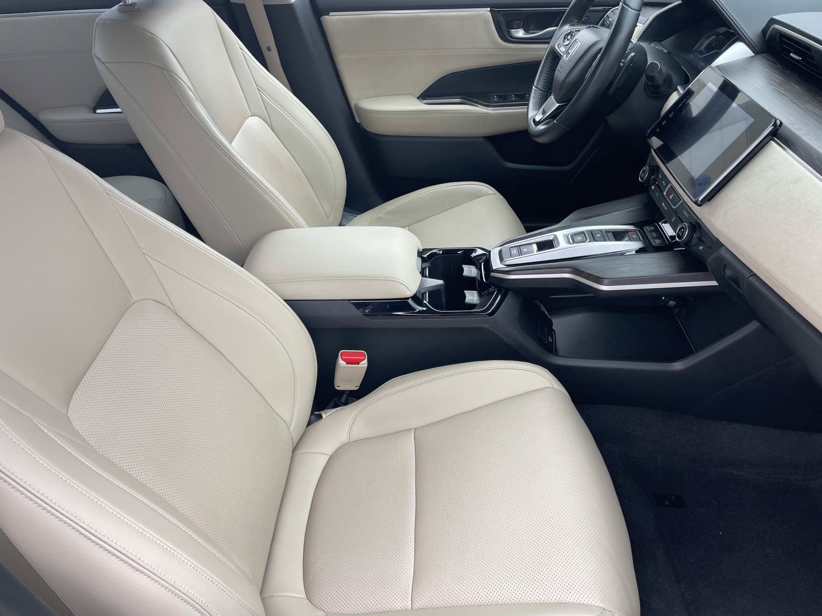 Used 2020 Honda Clarity Touring image 22