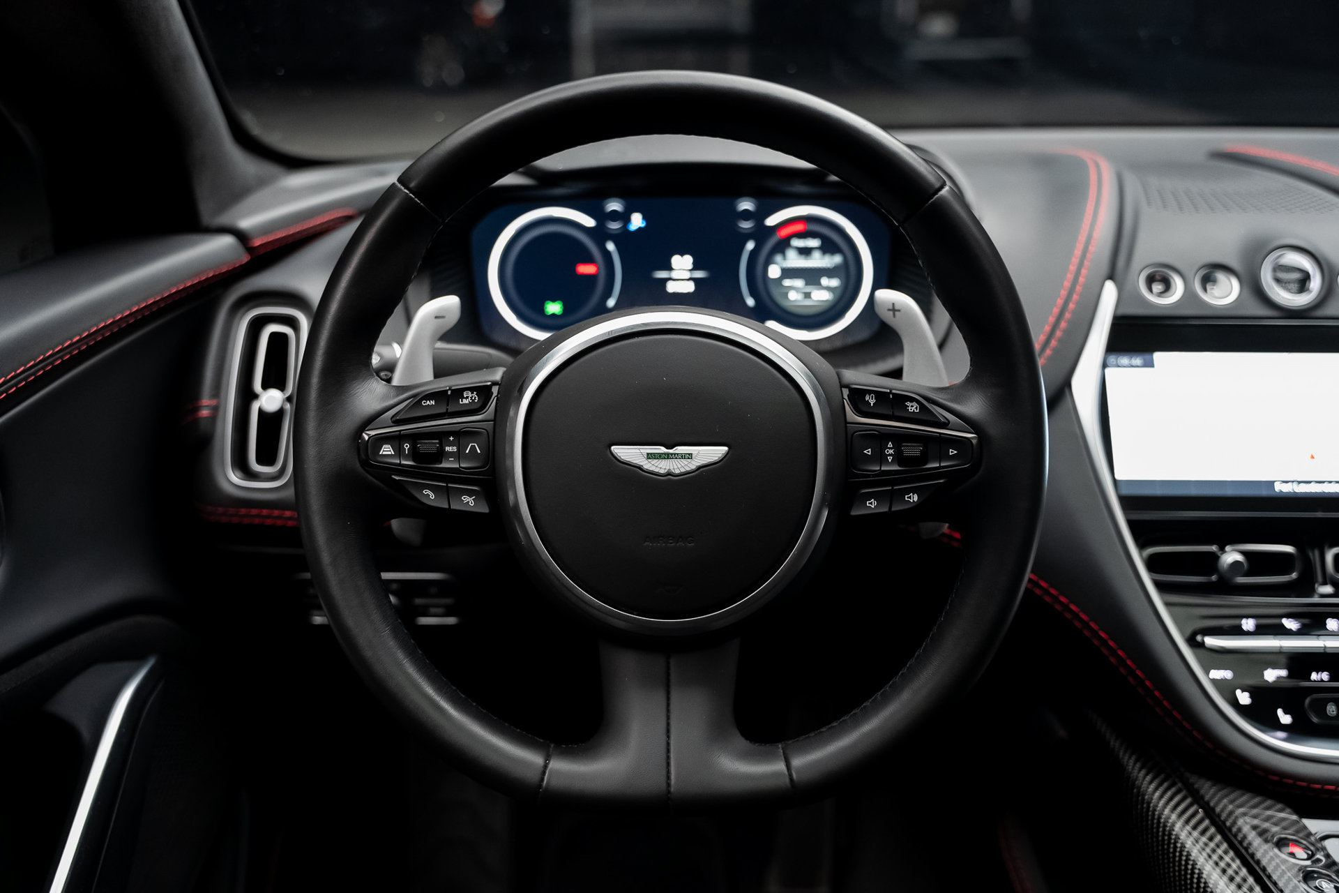 Used 2023 Aston Martin DBX 707 AWD/4WD image 43