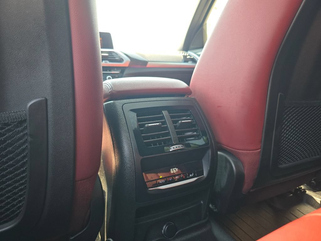 Used 2019 BMW X4 xDrive30i AWD/4WD image 22