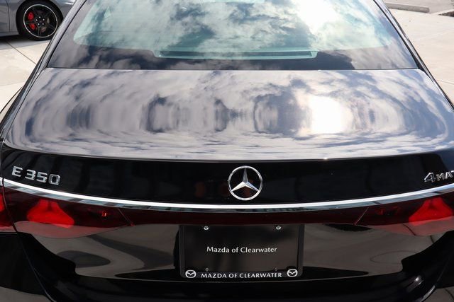 Used 2025 Mercedes-Benz E 350 4MATIC Sedan image 20