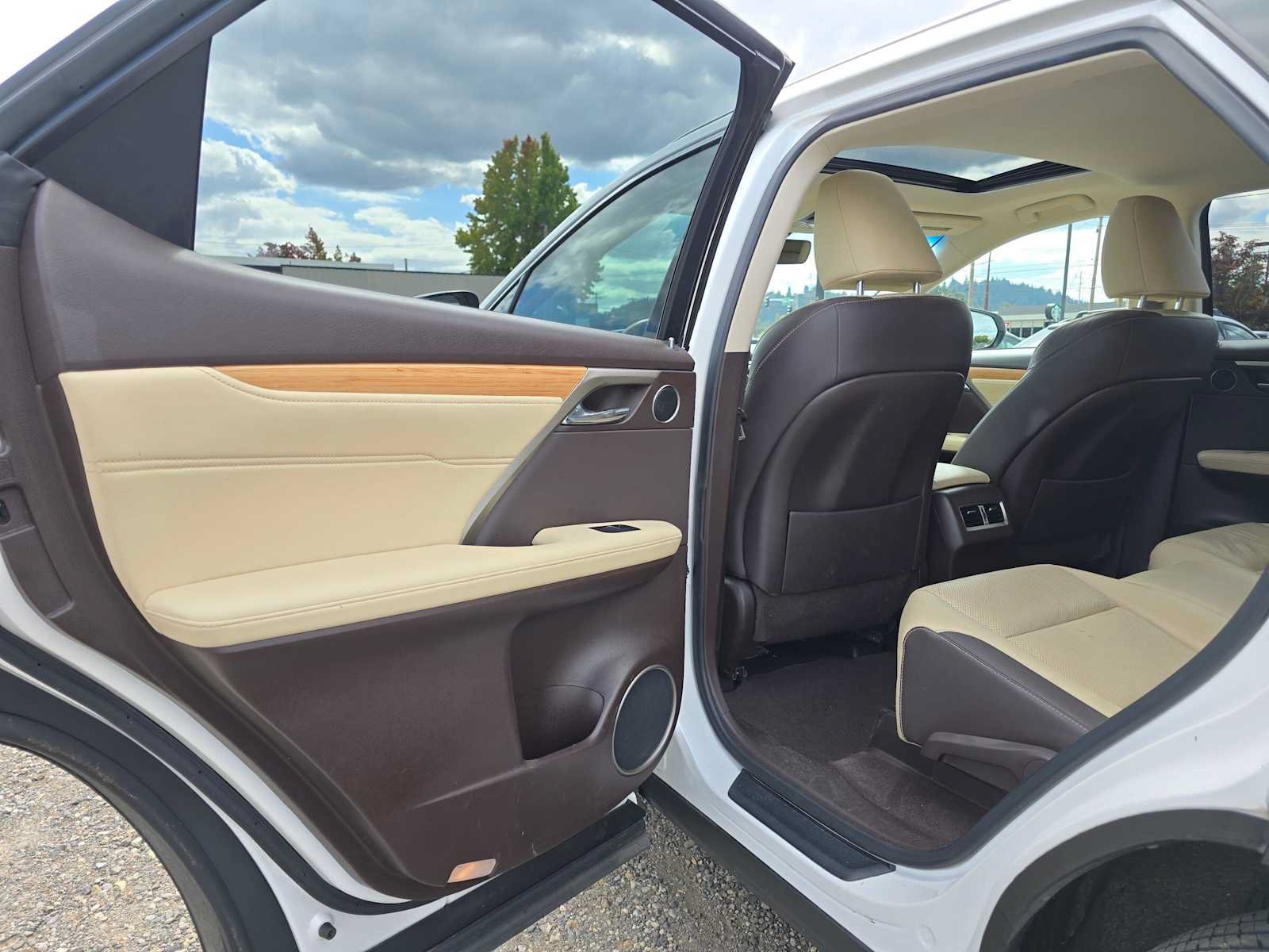 Used 2018 Lexus RX 350L AWD image 18