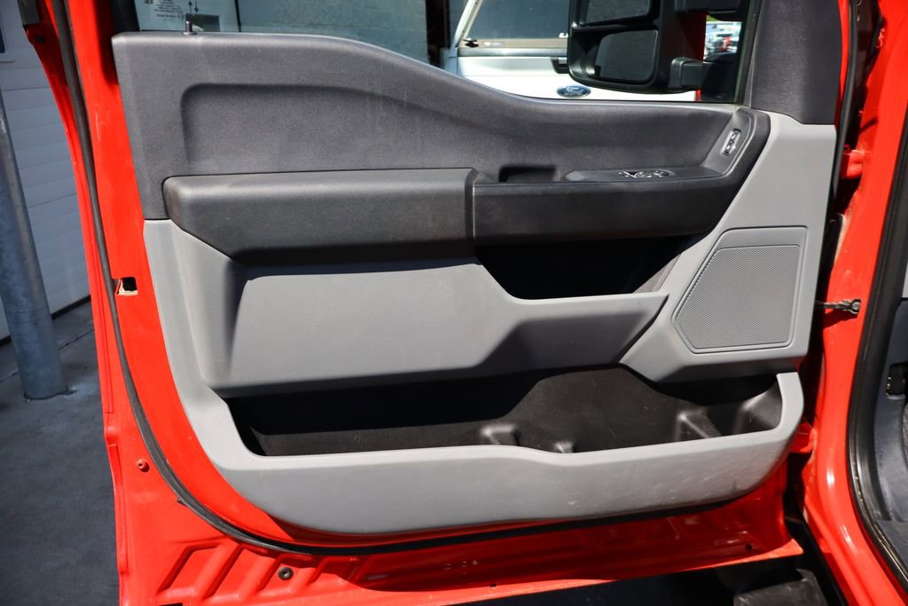 Used 2023 Ford F550 4x4 Regular Cab Super Duty image 27