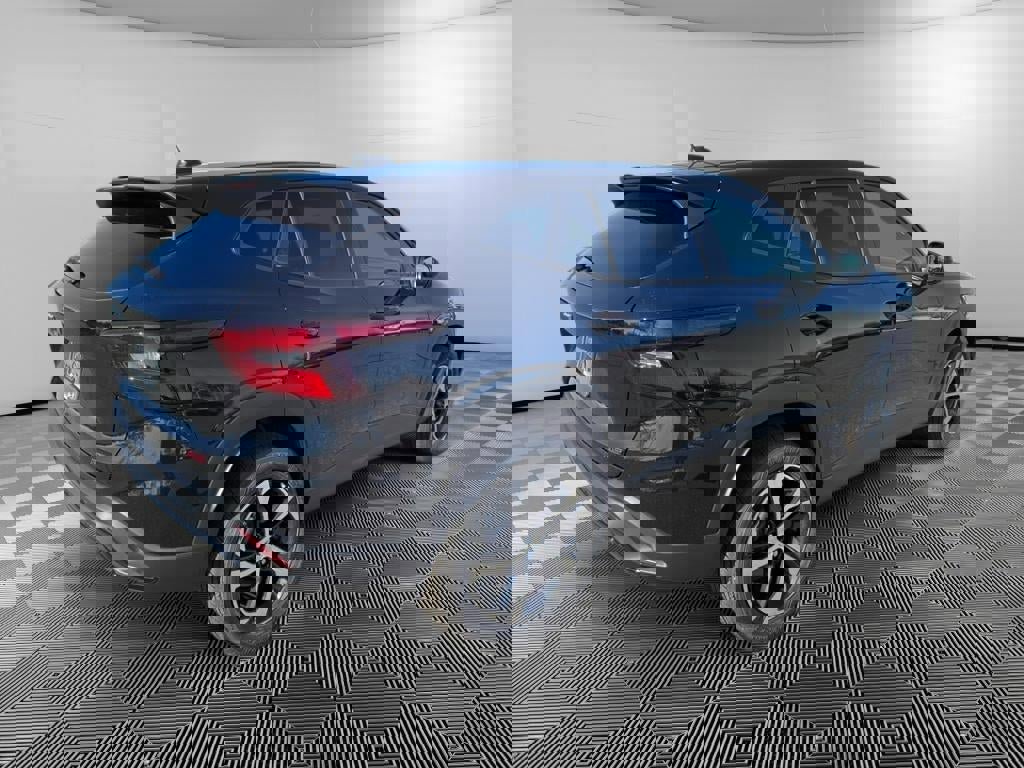 New 2026 Chevrolet Trax RS w/ Sunroof Package image 7