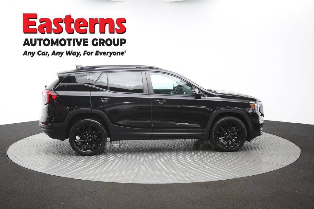 Used 2023 GMC Terrain SLE w/ Driver Convenience Package AWD/4WD image 45