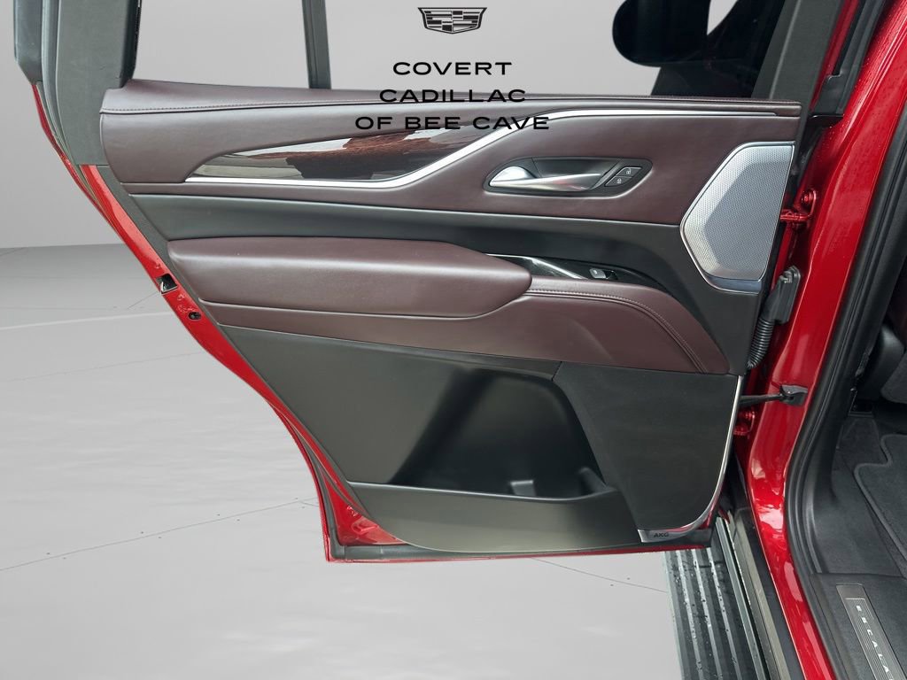 Used 2022 Cadillac Escalade Sport Platinum w/ Heavy-Duty Trailer Package image 20