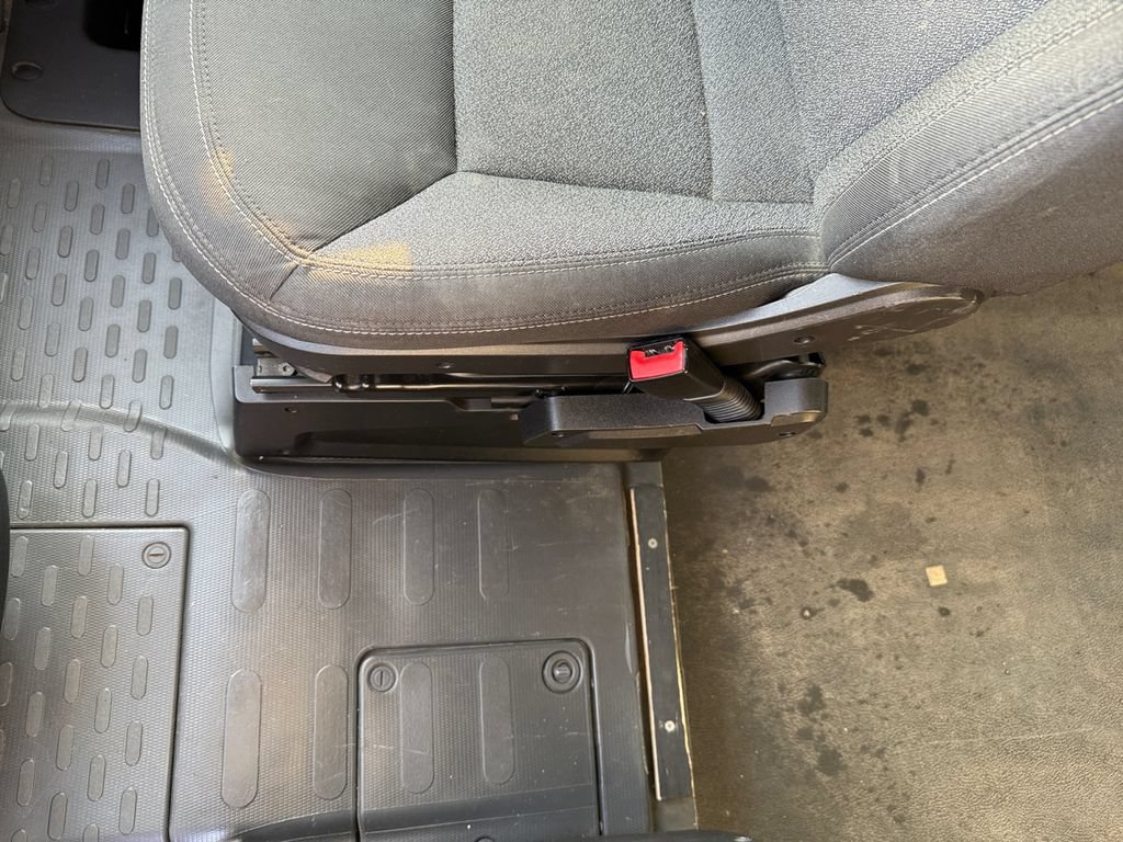 Used 2015 RAM ProMaster 2500 w/ Premium Appearance Group FWD image 30