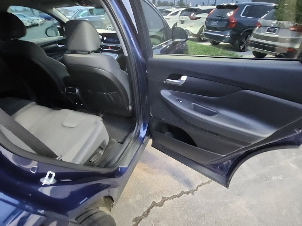 Used 2023 Hyundai Santa Fe SEL image 11