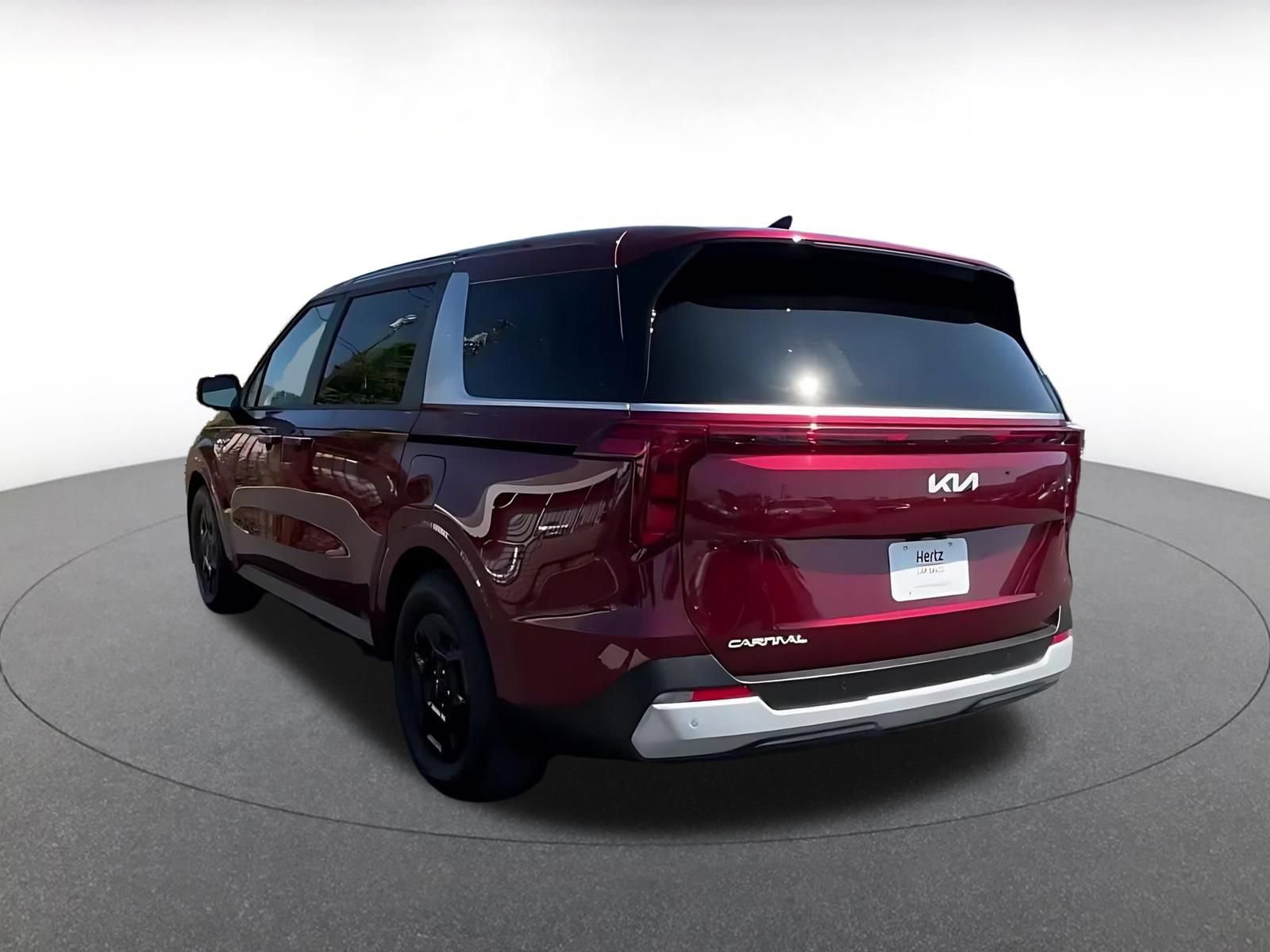 Used 2026 Kia Carnival FWD image 10