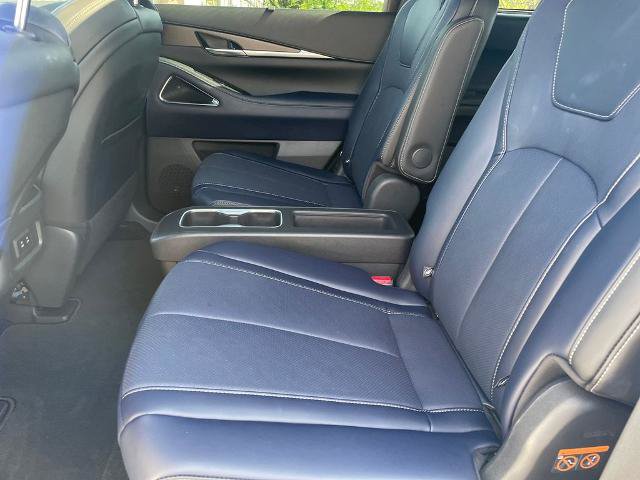 Certified 2026 INFINITI QX60 Sport w/ Dark Cargo Package AWD/4WD image 12
