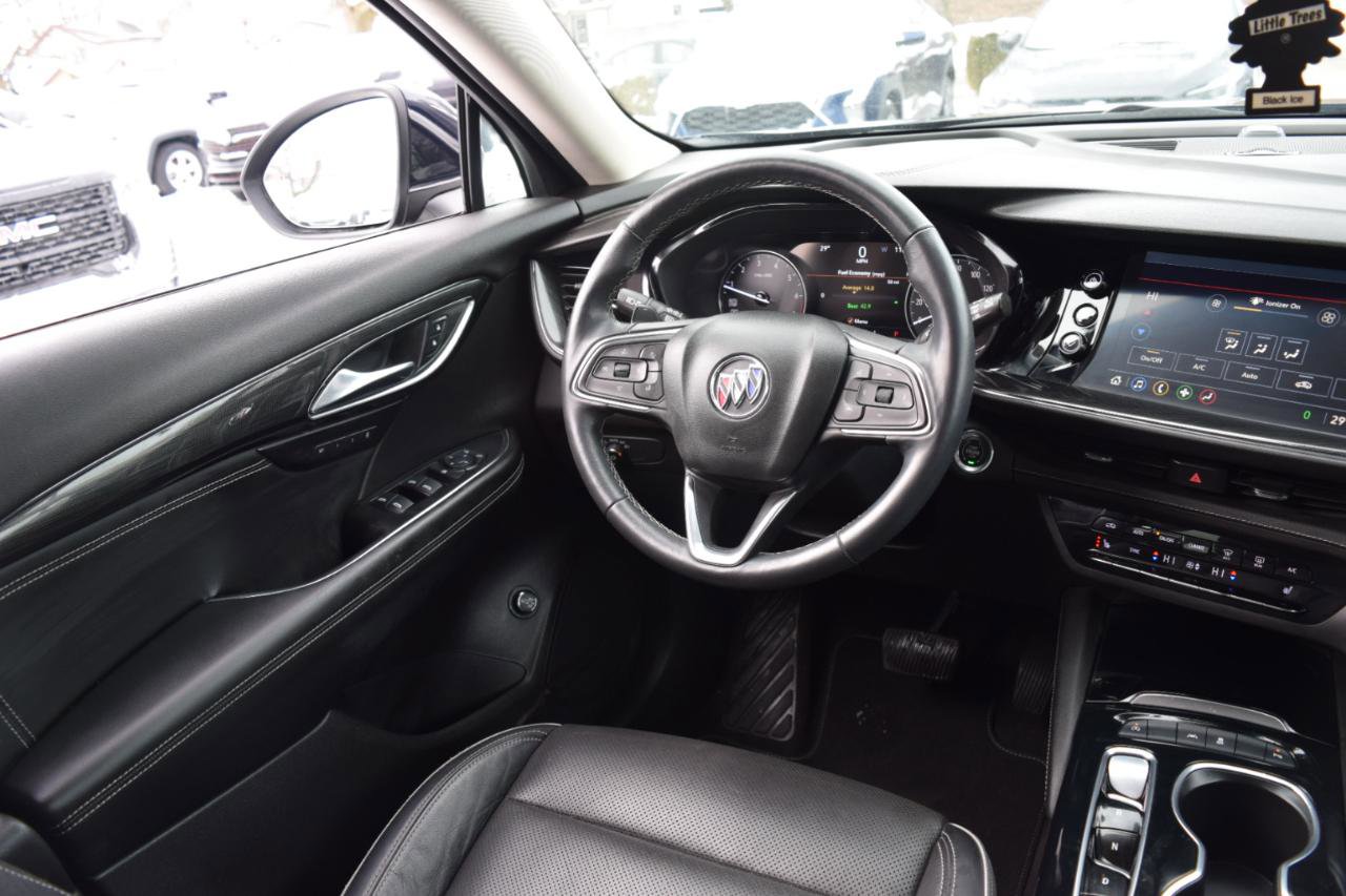Used 2021 Buick Envision Essence FWD image 17
