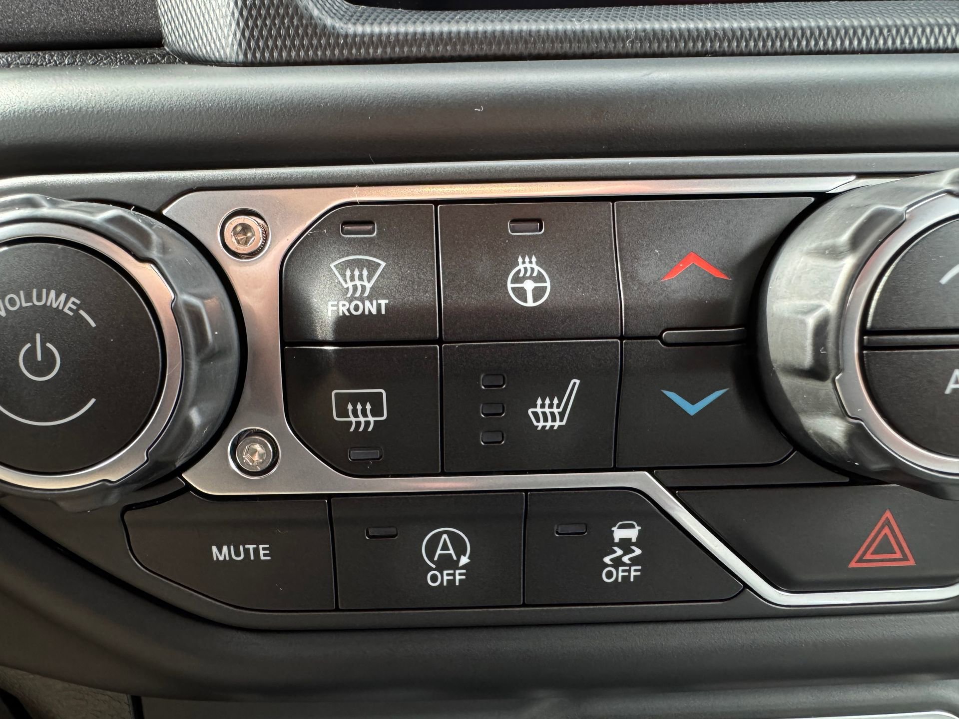 Used 2021 Jeep Gladiator Mojave w/ Uconnect 4C Nav & Sound Group image 62