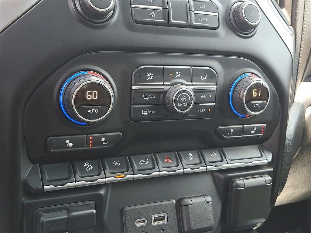 Used 2019 Chevrolet Silverado 1500 LT Trail Boss image 18