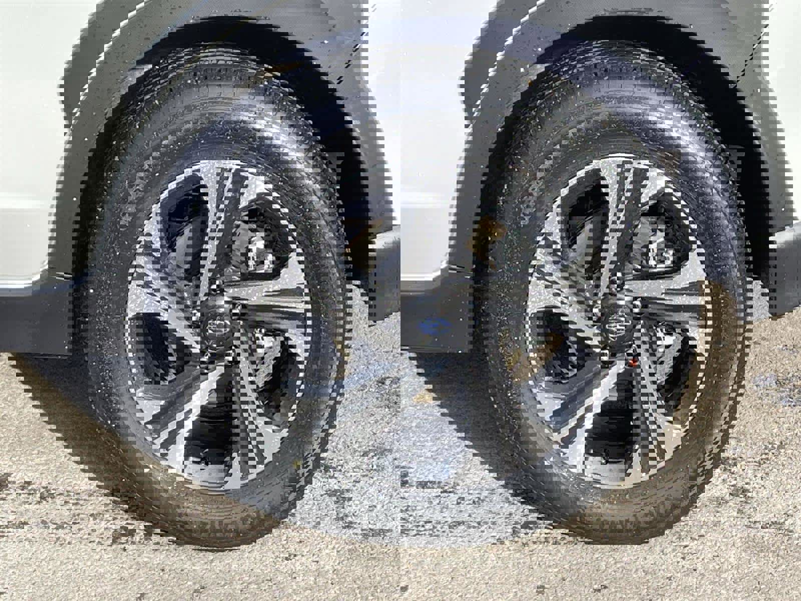 Used 2025 Subaru Crosstrek 2.0i Premium image 11