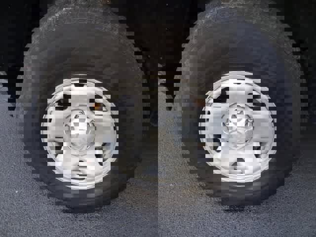 Used 2019 Toyota Tacoma SR image 15