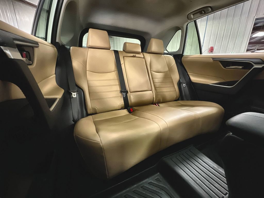 Used 2024 Toyota RAV4 XLE Premium image 22