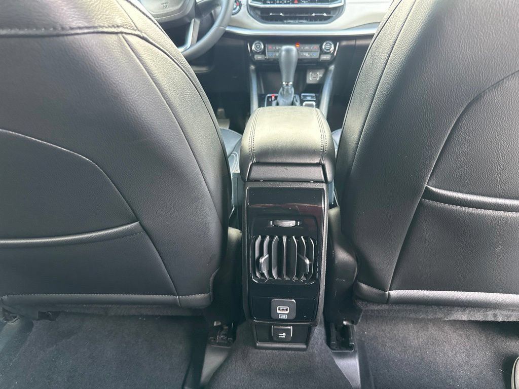 Used 2025 Jeep Compass Limited AWD/4WD image 30