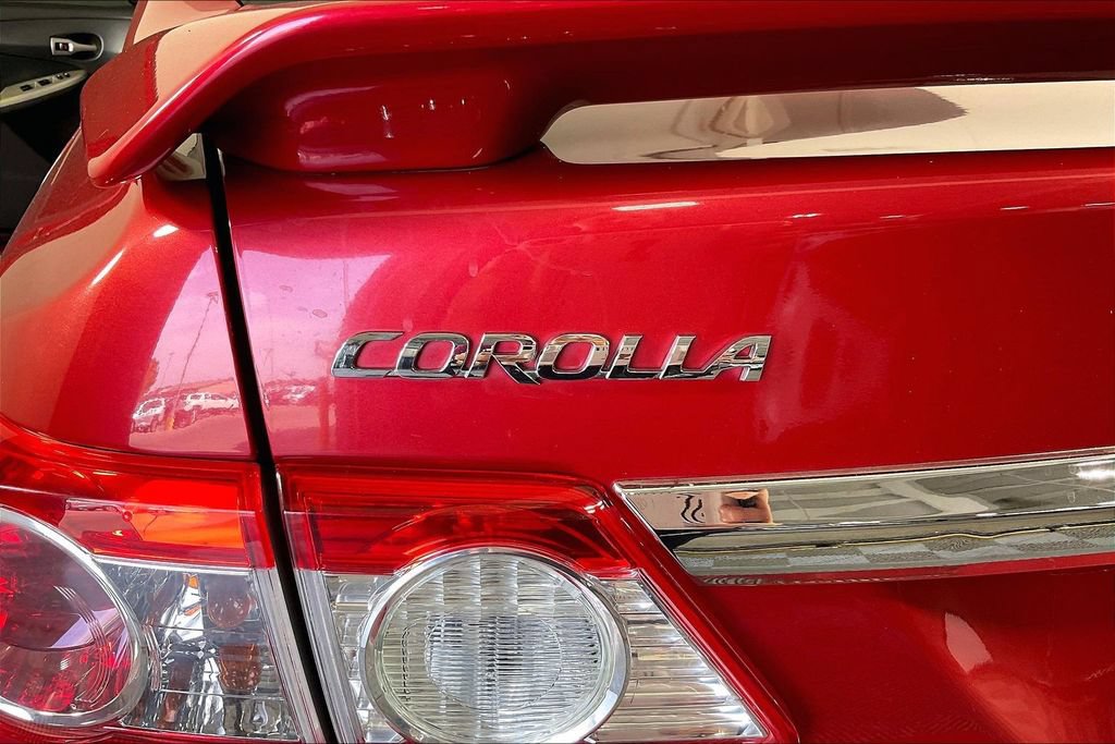 Used 2011 Toyota Corolla S FWD image 38