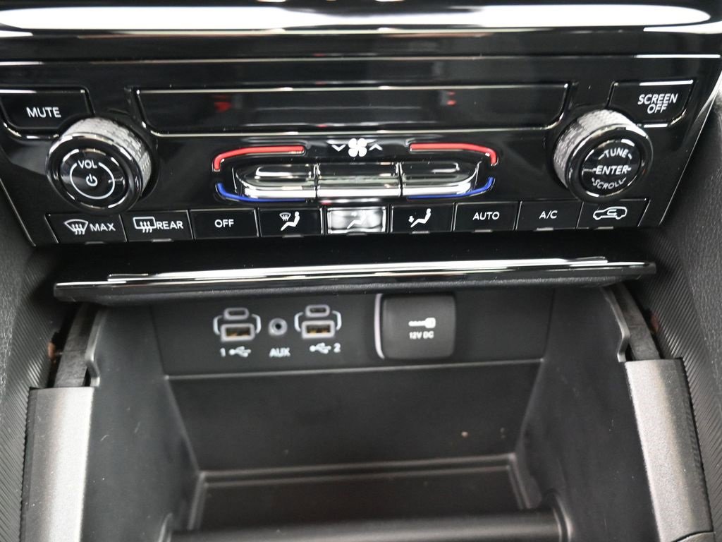 New 2025 Jeep Grand Cherokee Laredo X image 3