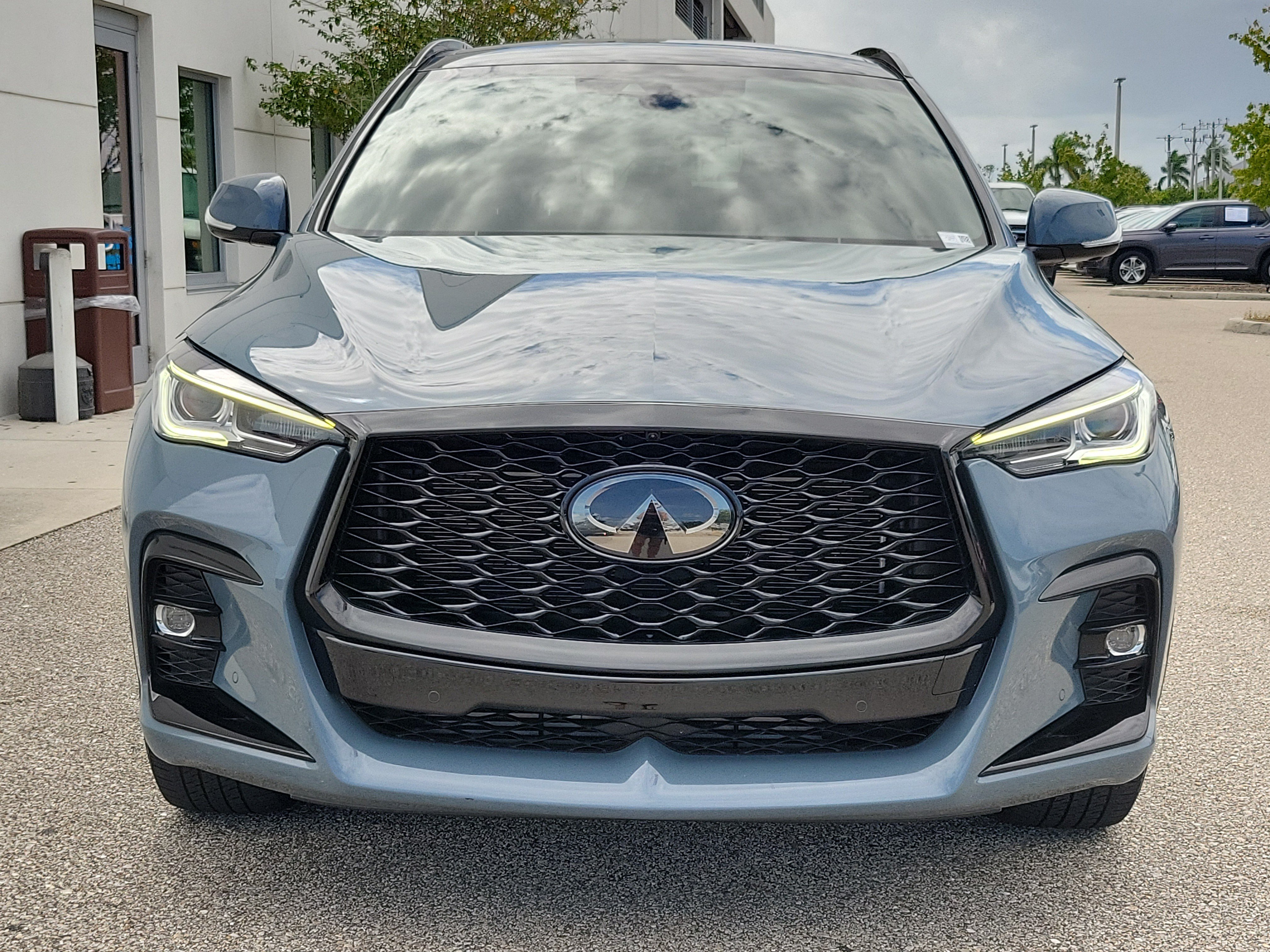 Used 2023 INFINITI QX50 Sport w/ Cargo Package FWD image 2