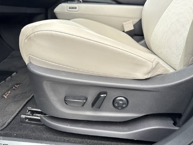Certified 2024 Nissan Ariya AWD image 9