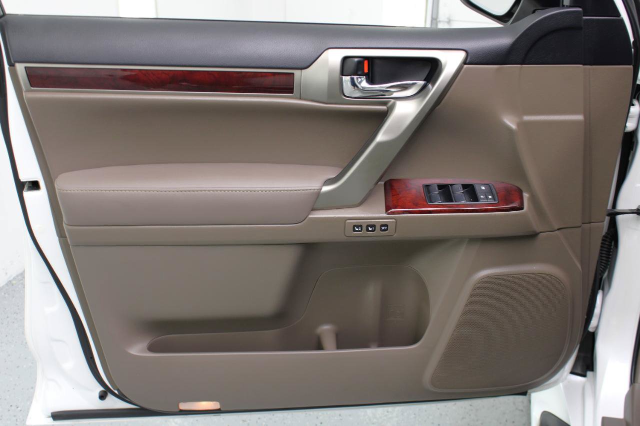 Used 2012 Lexus GX 460 w/ Comfort Plus Pkg AWD/4WD image 36