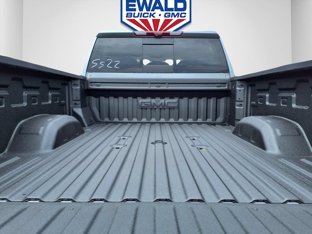 New 2026 GMC Sierra 2500 AT4 w/ AT4 Premium Plus Package AWD/4WD image 6