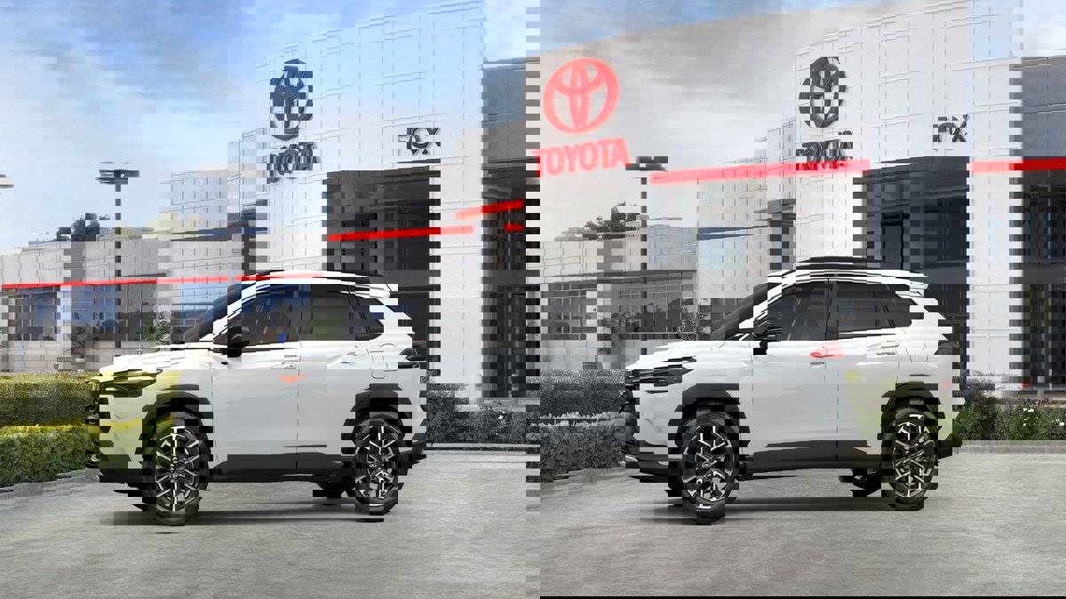 New 2026 Toyota Corolla Cross XLE image 3