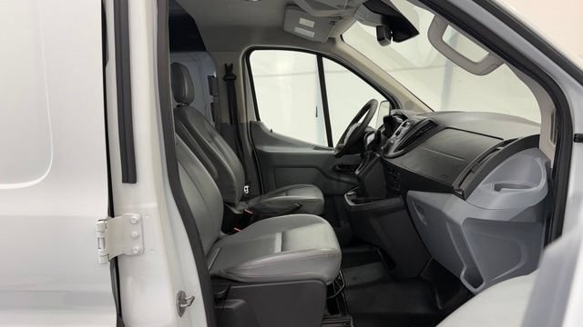 Used 2018 Ford Transit 250 148 Low Roof RWD image 15