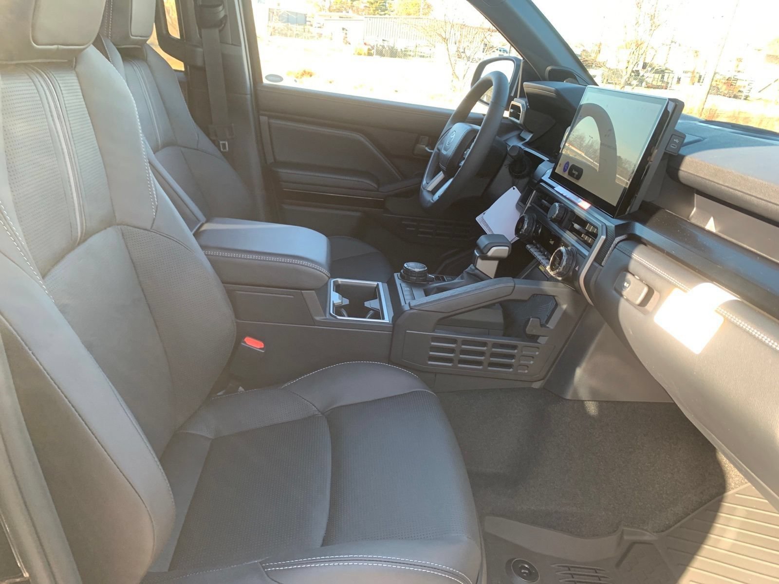 New 2026 Toyota 4Runner Limited AWD/4WD image 31