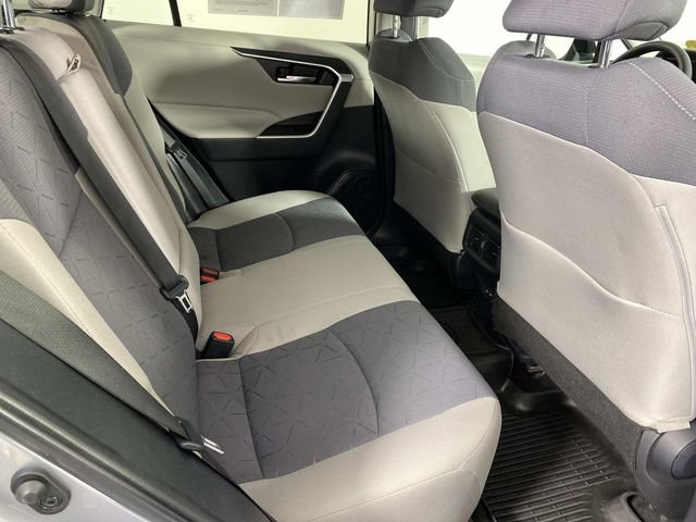 Used 2024 Toyota RAV4 XLE image 12