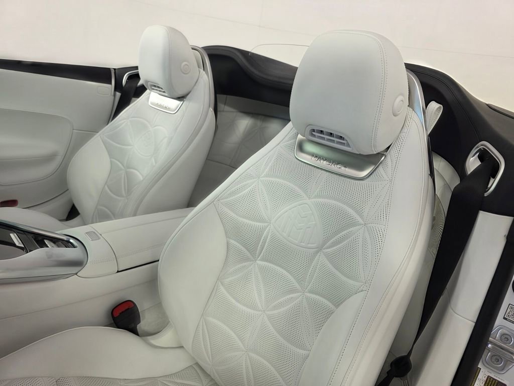 Certified 2026 Mercedes-Benz Maybach SL 680 image 13