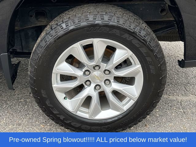 Used 2021 Chevrolet Silverado 1500 Custom w/ LPO, Dark Essentials Package AWD/4WD image 14