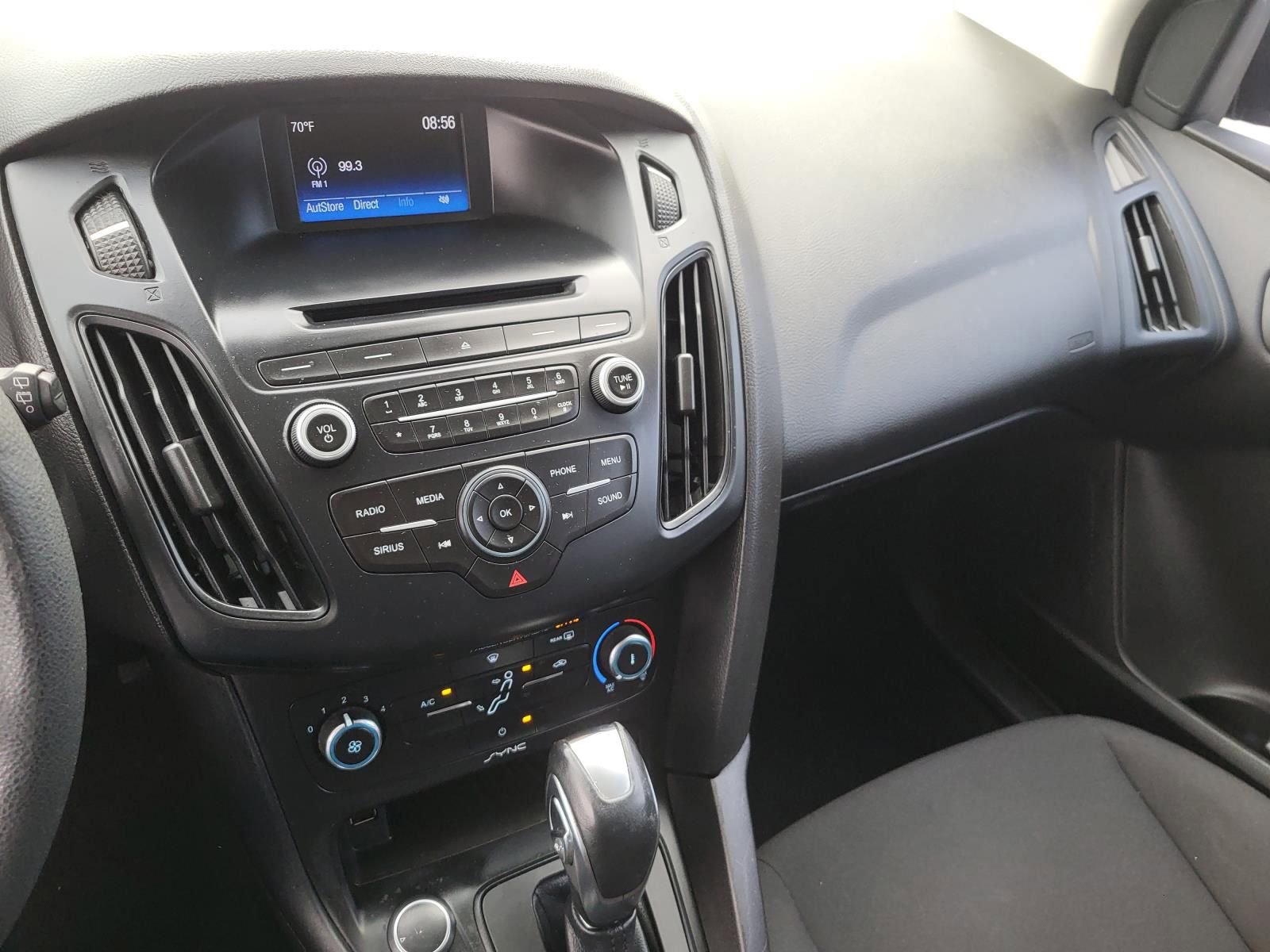 Used 2016 Ford Focus SE image 20