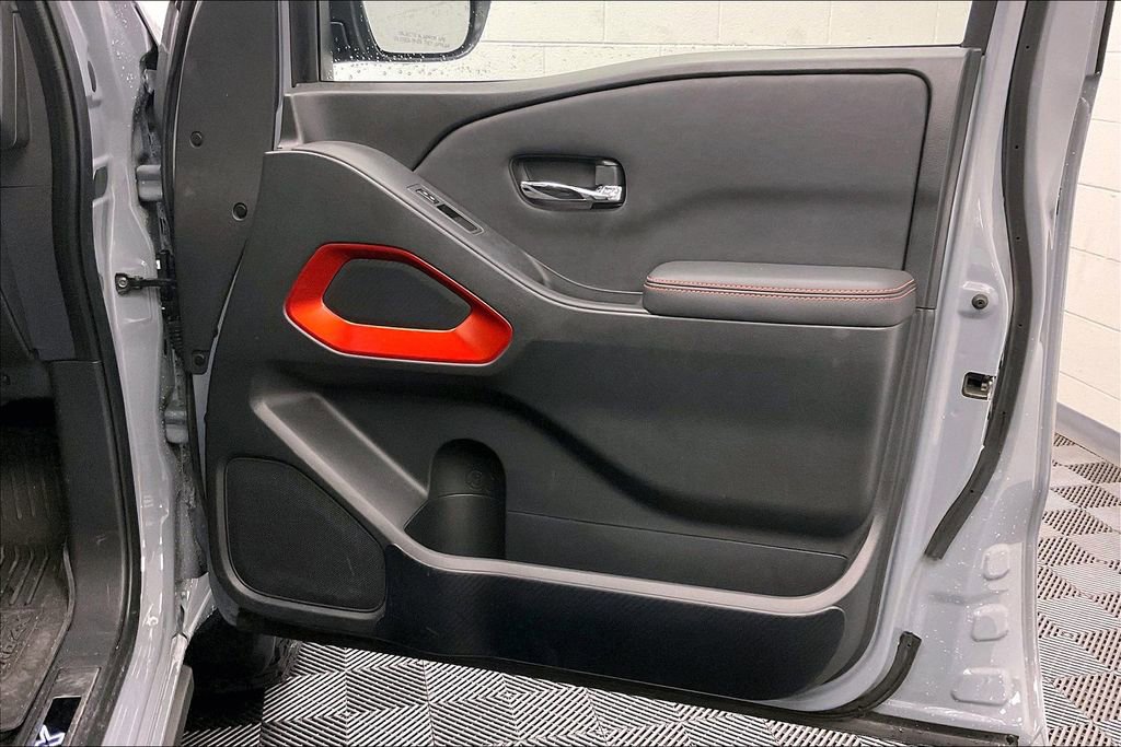 Certified 2023 Nissan Frontier PRO-4X w/ Technology Package image 22