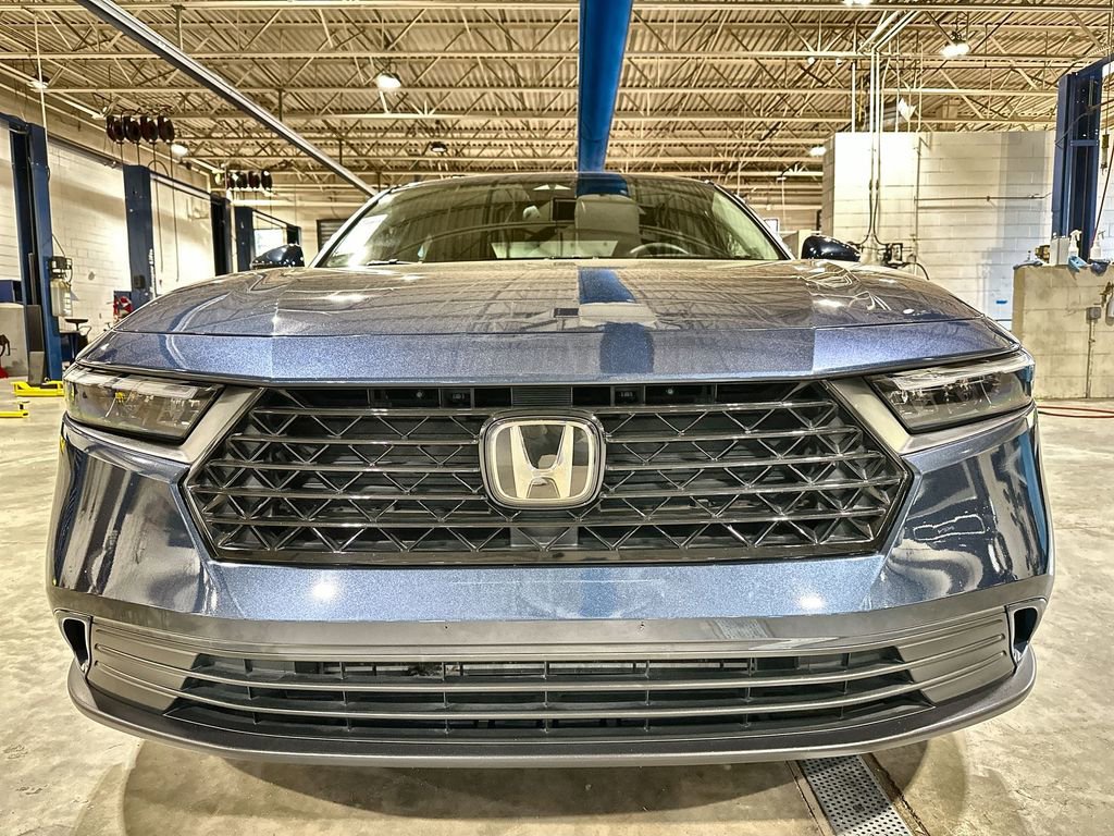 Used 2023 Honda Accord EX image 26