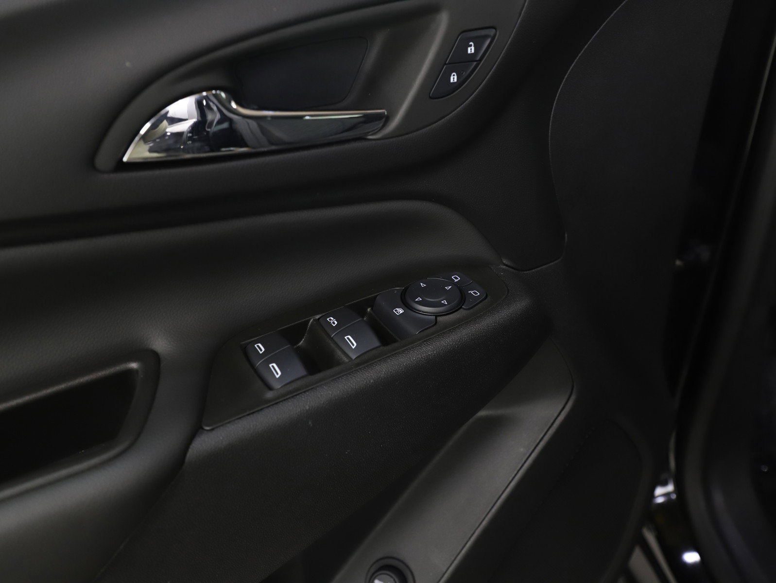 Used 2024 Chevrolet Equinox LT image 21