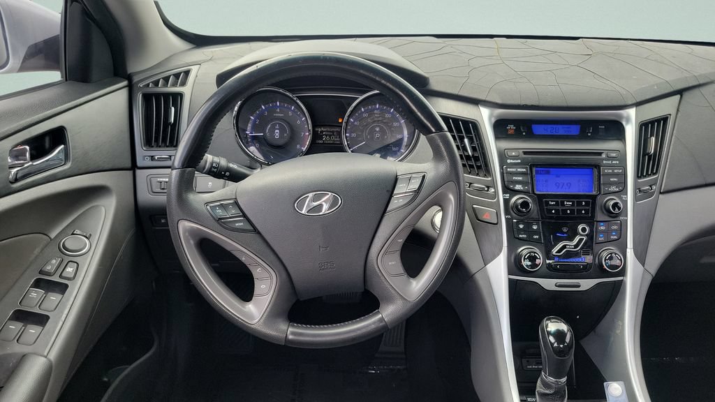 Used 2013 Hyundai Sonata SE FWD image 12