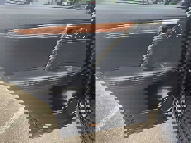 Certified 2022 Lexus RX 350L FWD w/ Premium Package image 19