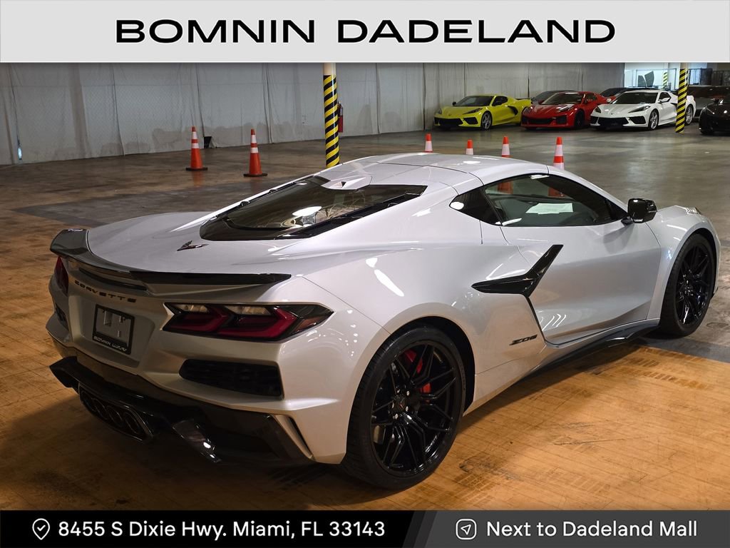 Used 2026 Chevrolet Corvette Z06 image 4
