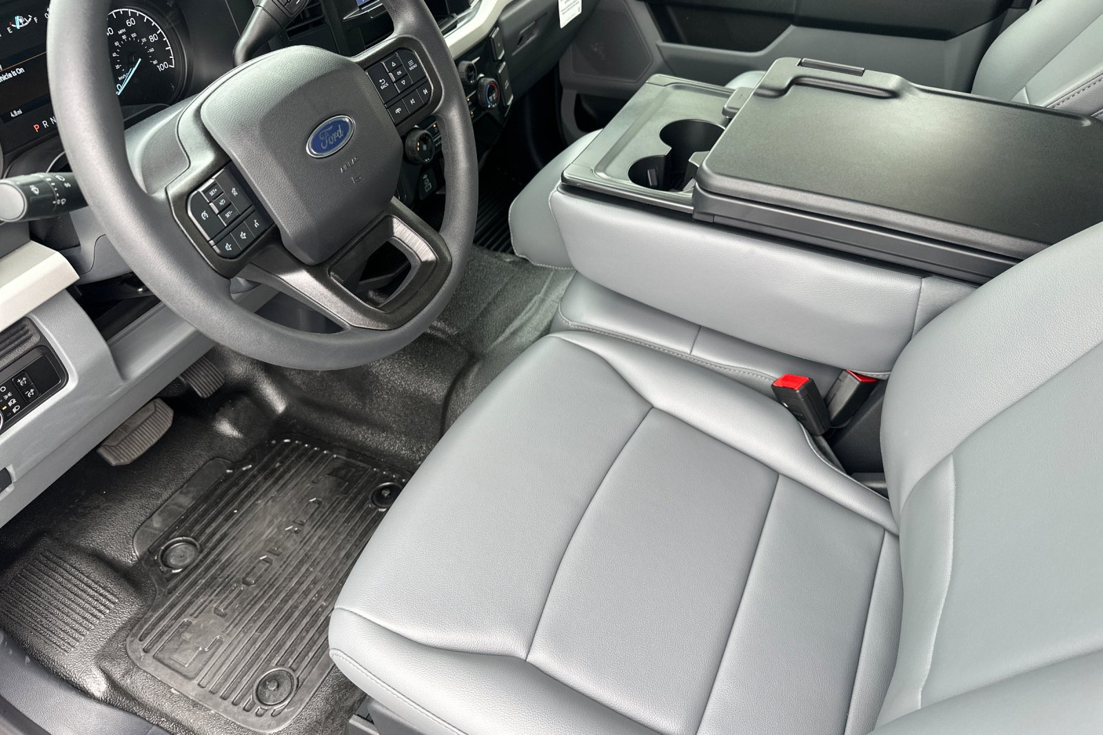 New 2025 Ford F450 XL RWD image 10