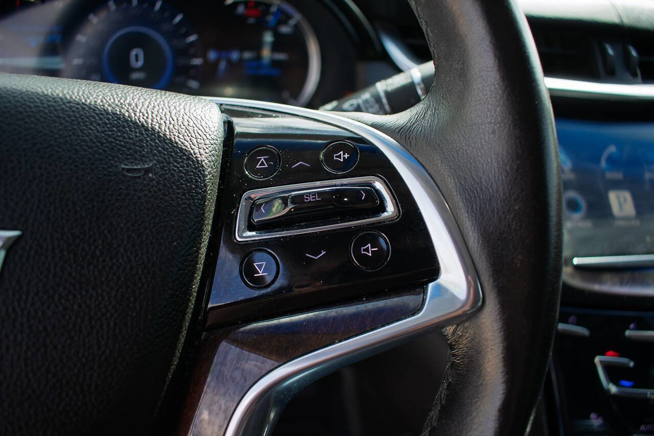 Used 2016 Cadillac XTS Premium FWD image 20