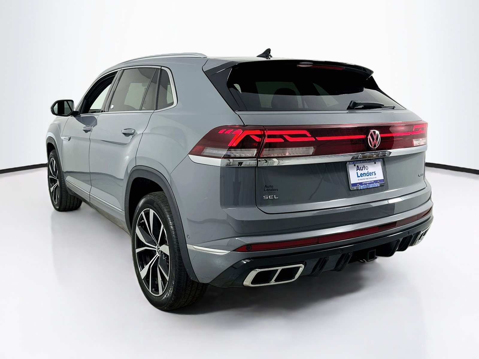Used 2024 Volkswagen Atlas Cross Sport SEL Premium R-Line AWD/4WD image 7