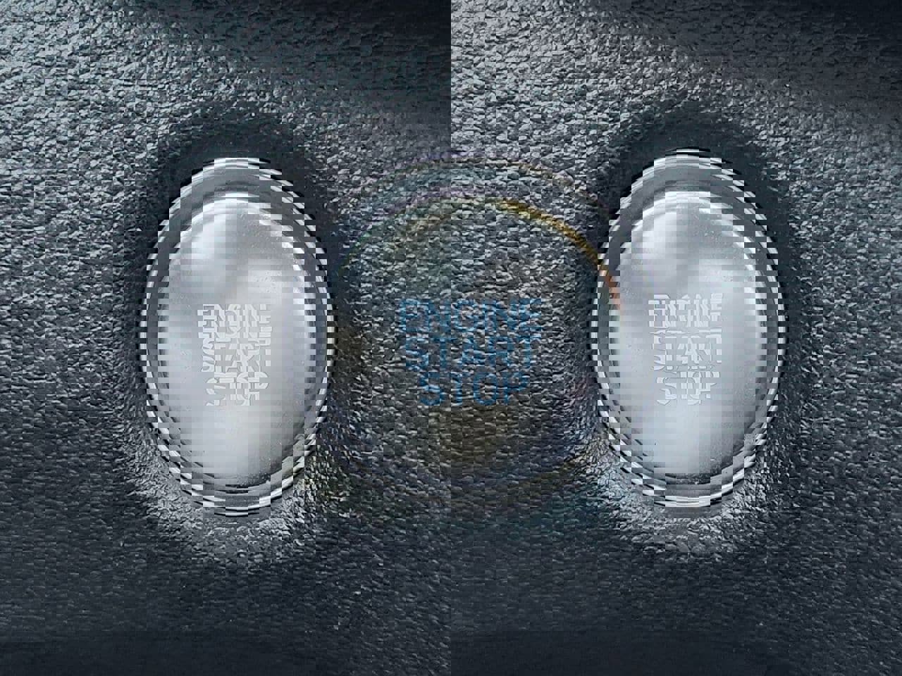 Certified 2023 Hyundai Santa Fe SEL image 15