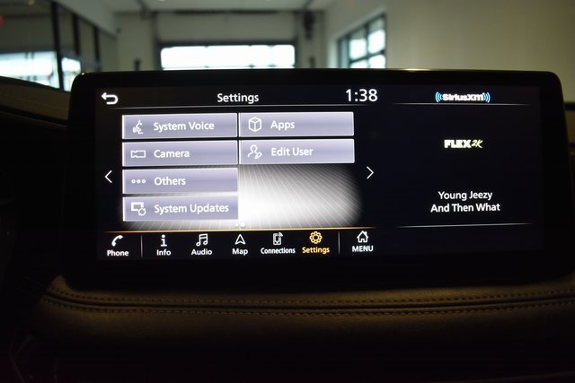 Used 2023 INFINITI QX60 Luxe w/ Performance Audio Package image 28