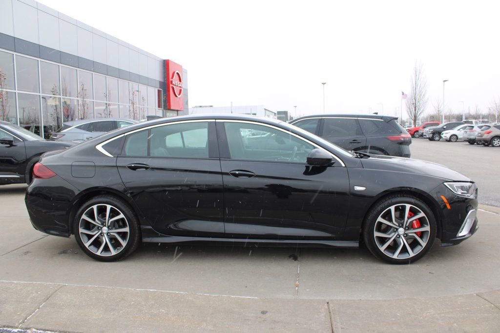 Used 2018 Buick Regal GS w/ Driver Confidence Package #2 image 6