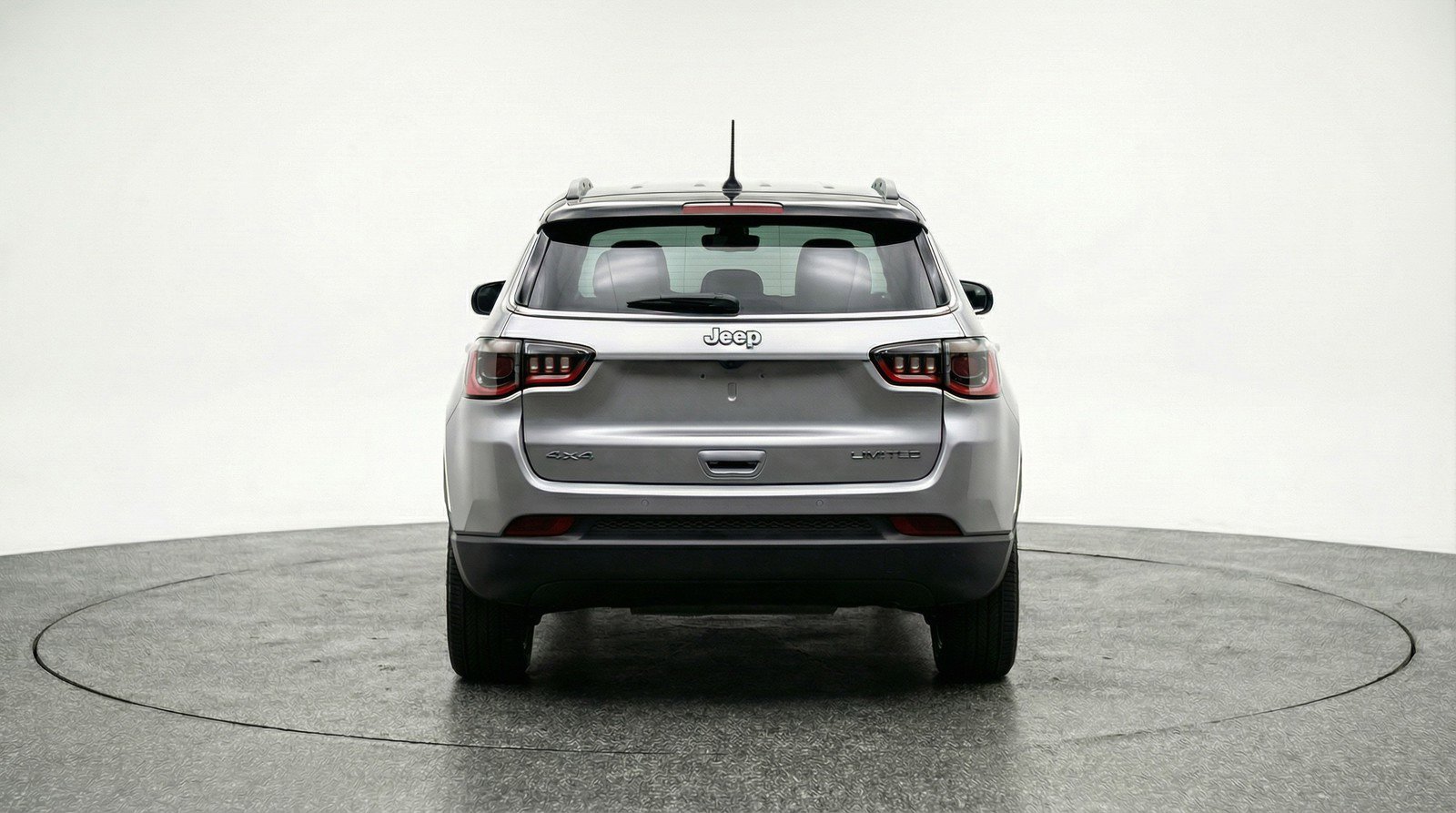 Used 2025 Jeep Compass Limited image 7